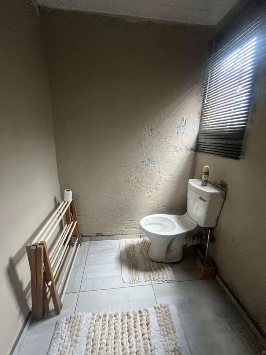 2 Bedroom Property for Sale in New Brighton Eastern Cape